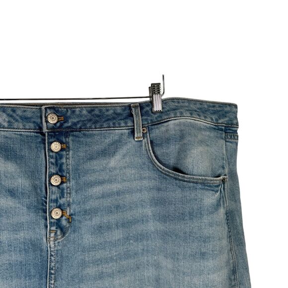 Old Navy Light Wash Denim Skirt Raw Hem Button Fly Boho Festival Womens 28 Plus - Picture 2 of 7